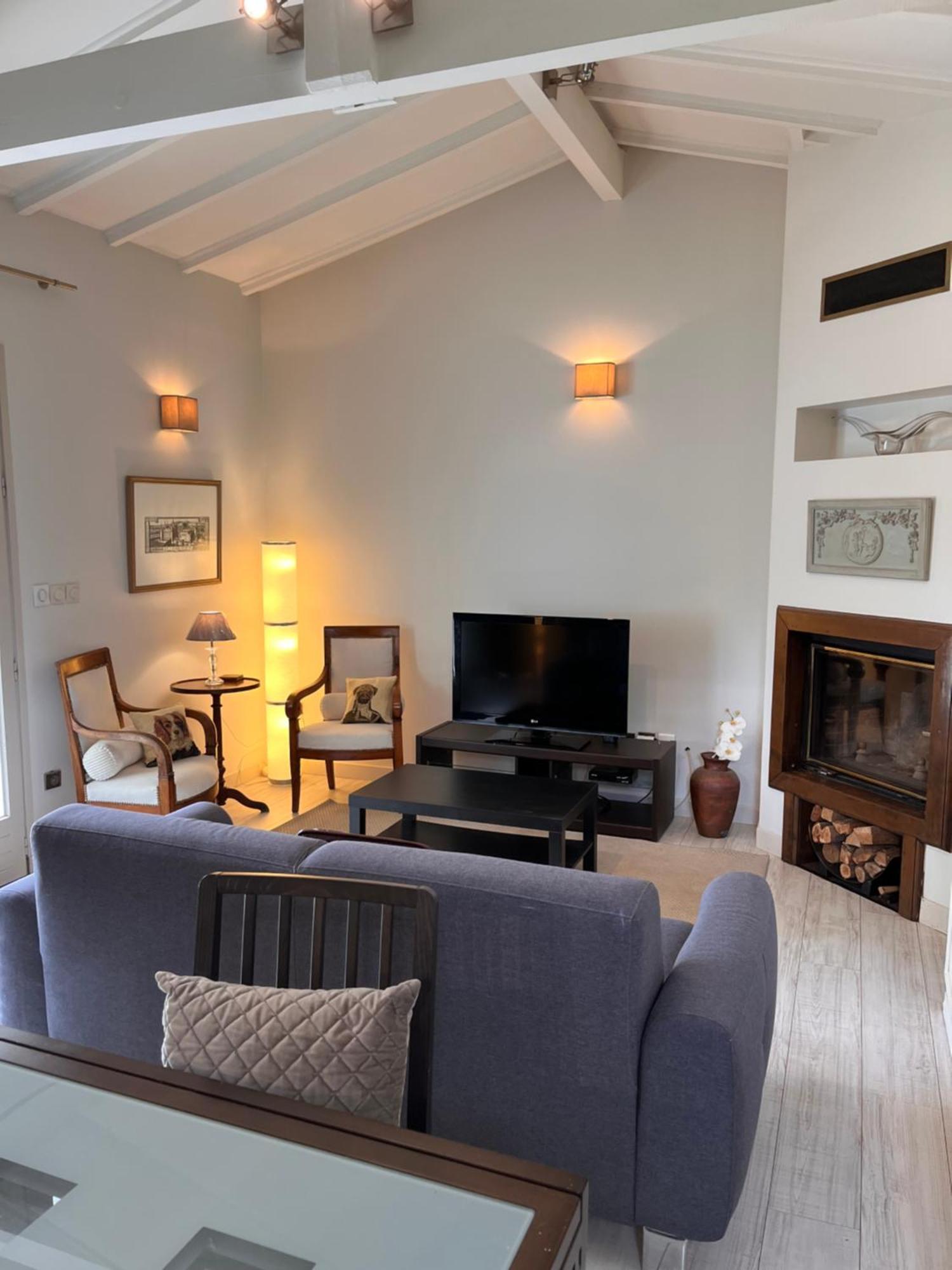 Charmant Petit Appartement Avec Sa Terrasse Privee Bayonne Kültér fotó